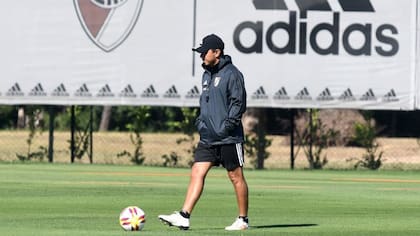 Un entrenamiento en el River Camp, el laboratorio en el que Gallardo reinventó su equipo