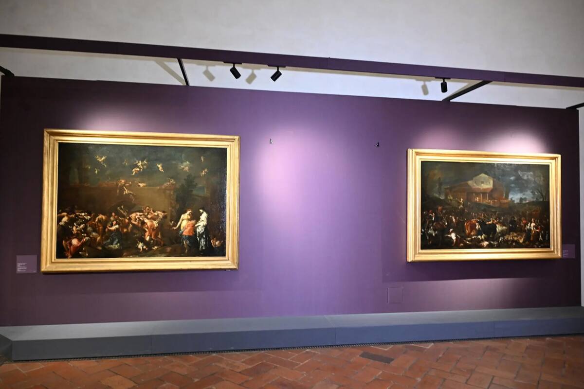 Un espacio en blanco en la pared de la Galería de los Uffizi en Florencia, Italia, donde colgaba una pintura de Ferdinando de Medici hasta que un turista la dañó el sábado pasado