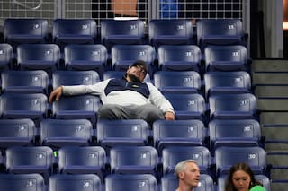 Asientos vacíos, estrellas agotadas y juegos de madrugada generan rechazo en el US Open