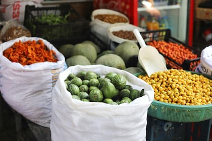 Un estudio del American Journal of Medicine evaluó los beneficios de consumir frutas y verduras para los problemas renales y cardiovasculares (imagen ilustrativa)