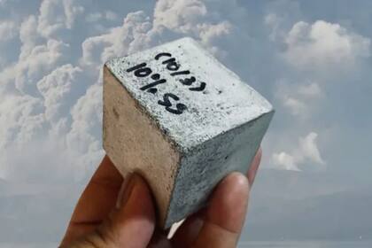 Un estudio filipino prueba que la ceniza volcánica puede ser un aislante industrial