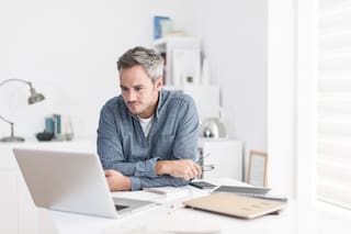 Correlación: cuanto más digital es un país, más tiempo pasás en una silla
