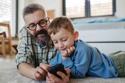 Un estudio revela que es más probable que sean los hombres los que no pueden tener hijos aunque los deseen, en particular aquellos con menos ingresos
