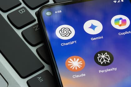Un estudio reveló que ChatGPT es la plataforma de IA con más visitantes únicos en la Argentina en los primeros seis meses del 2026