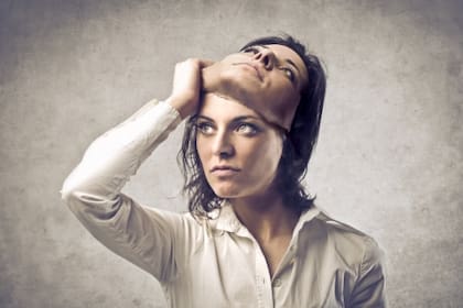 Un experimento demostró que no sólo la comunicación no verbal es reveladora de una persona que está mintiendo