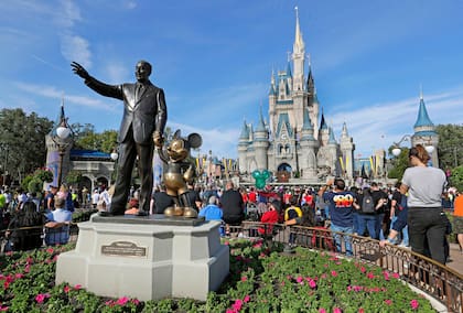 Un experto reveló cuál es la mejor temporada del año para visitar los parques de Disney