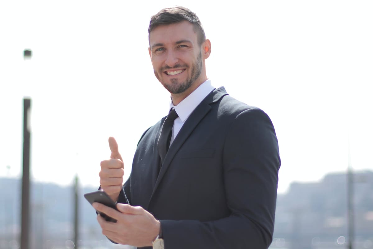 Un extrabajador de Wall Street reveló algunas claves para ganar dinero y no perderlo