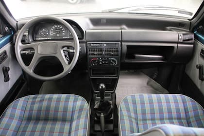 Cuando salió de fábrica estaba preparado para alcanzar una velocidad máxima de 145 km/h y acelerar de 0 a 100 km/h en 18 segundos