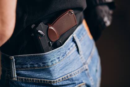 Un fallo judicial habilitó la portación abierta de armas en Florida