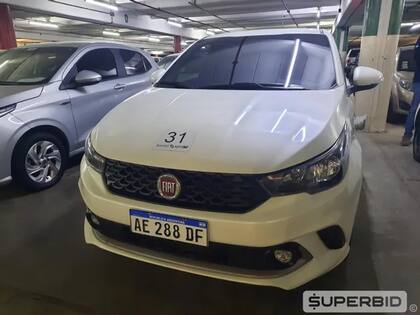 Un Fiat Argo tiene una base de $640.000