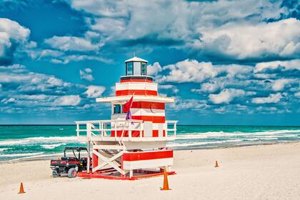 Un fin de semana en Miami, entre el glamour de un hotel 5 estrellas y las cuchetas