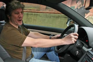 Fiscal pide juicio oral para Boudou por la compra de autos de lujo en Economía