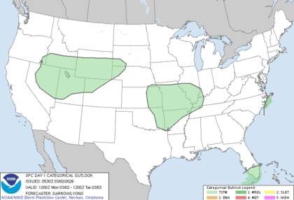 Un frente frío en el norte de Texas se convertirá en frente cálido durante el día, lo que disparará tormentas eléctricas en Oklahoma y Kansas, aunque el SPC descarta por ahora el riesgo de granizo severo por falta de energía convectiva