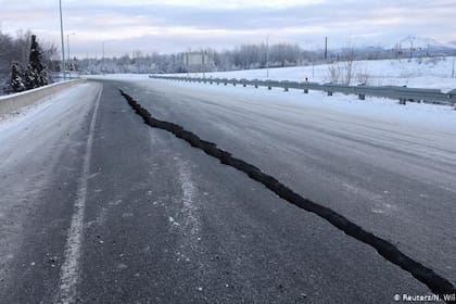 Un fuerte sismo recayó sobre Alaska y provocó una alerta de tsunami
