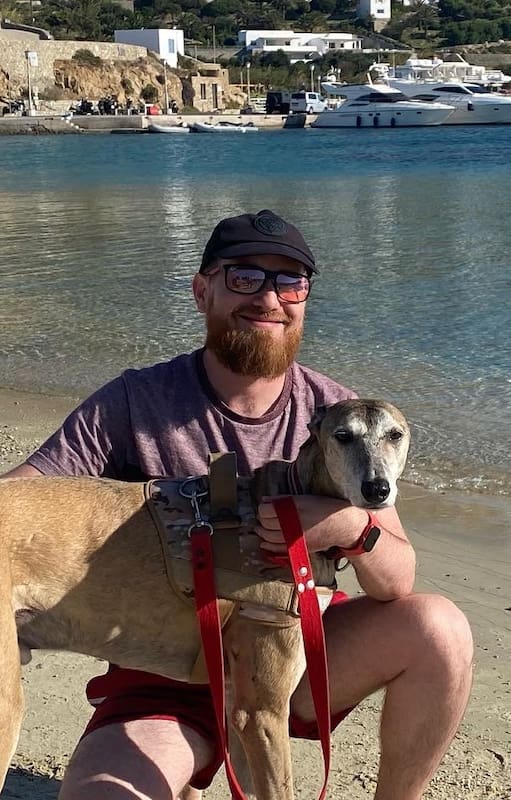 Un galgo de viaje