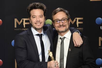 Un gallo para Esculapio se llevó 7 Martín Fierro, incluido el de Oro