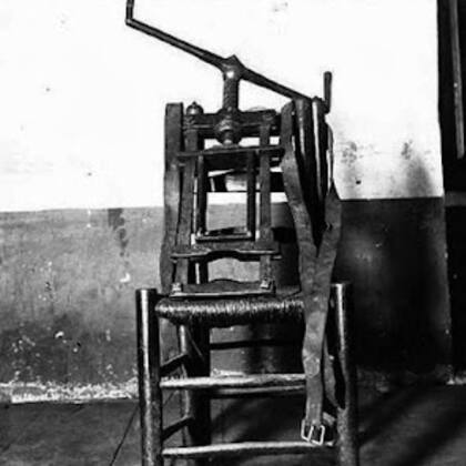 Un garrote de corredera, instrumento de ejecución que fue creado hacia el año 1880 y que coexistió con el otro tipo de garrote, el de alcachofa