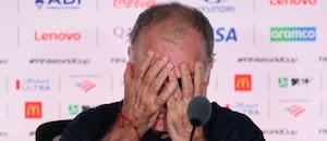 Bielsa se enojó con la TV, dijo por qué sacó a Muslera en el descanso y fue crudo: “A Uruguay no le dejo nada”
