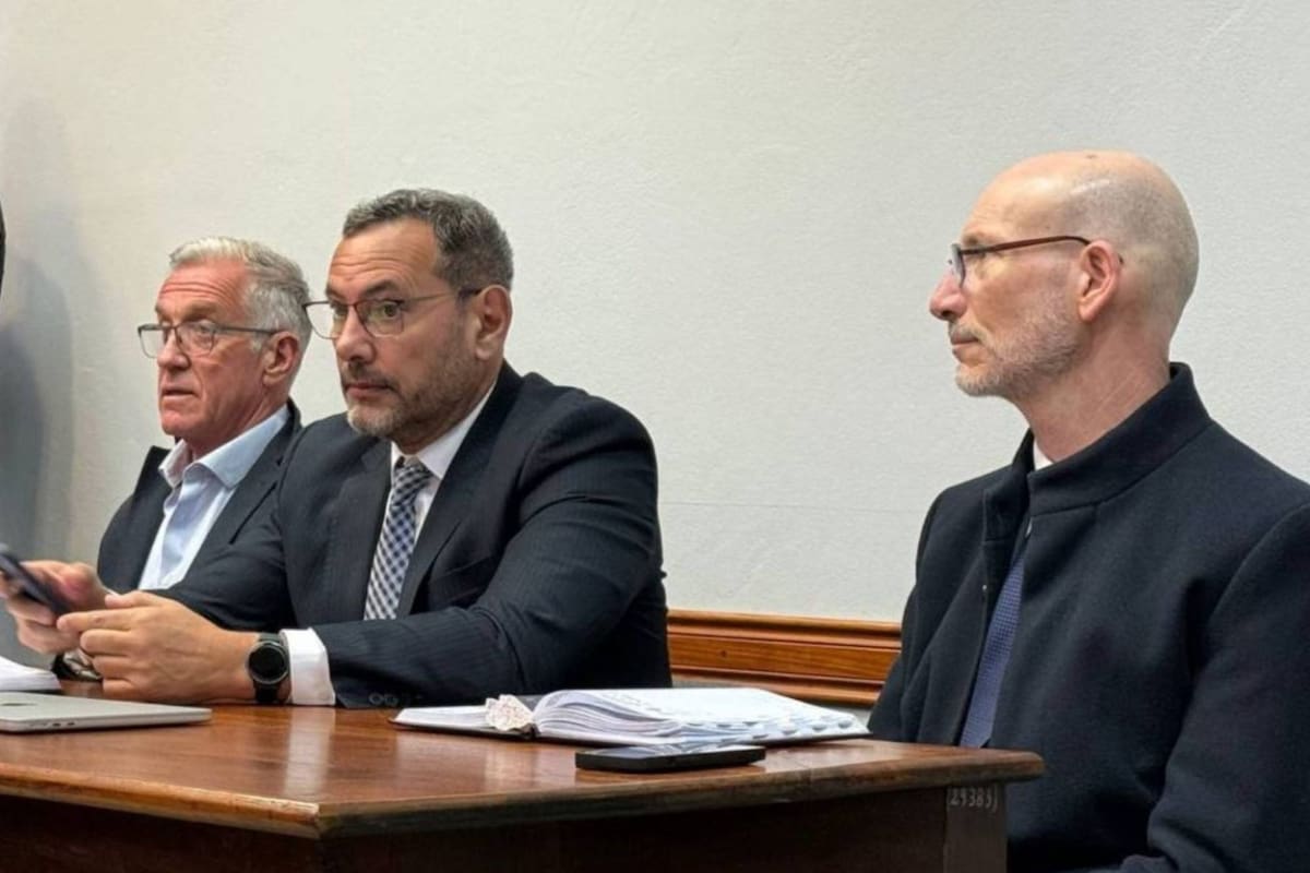 Un ginecólogo que purga una pena por abuso sexual le pagará $30 millones a otra víctima para no ser condenado otra vez.