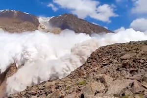 Un glaciar se desprendió en Kirguistán