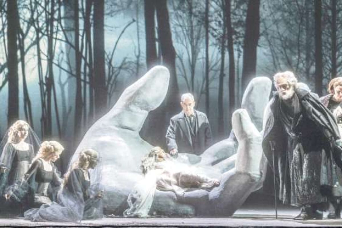 Un gran montaje que refuerza la estructura fragmentaria de la obra