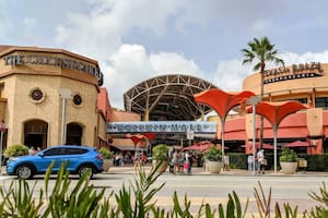 Un grupo de cinco argentinos robo mercadería en el Dolphin Mall de Miami