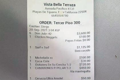 Un grupo de comensales se quejó del cargo inesperado que les cobraron en un restaurante de México