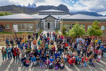 Un grupo de padres reclama que sus hijos sin que estén vacunados pueden ingresar a la escuela