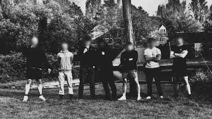 Un grupo neonazi usa clubes deportivos para reclutar jóvenes y construir una "milicia" en Reino Unido, EE.UU. y Europa