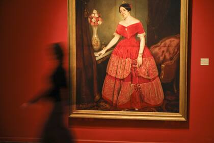 Un guardia del Museo Nacional de Bellas Artes asegura haber visto caminar por los pasillos a Manuelita Rosas, retratada por Prilidiano Pueyrredón