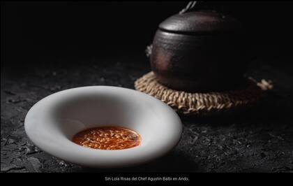Un guiso de abuela presente en el fine dining de Agustín Balbi en Hong King, restaurante con una estrella Michelin