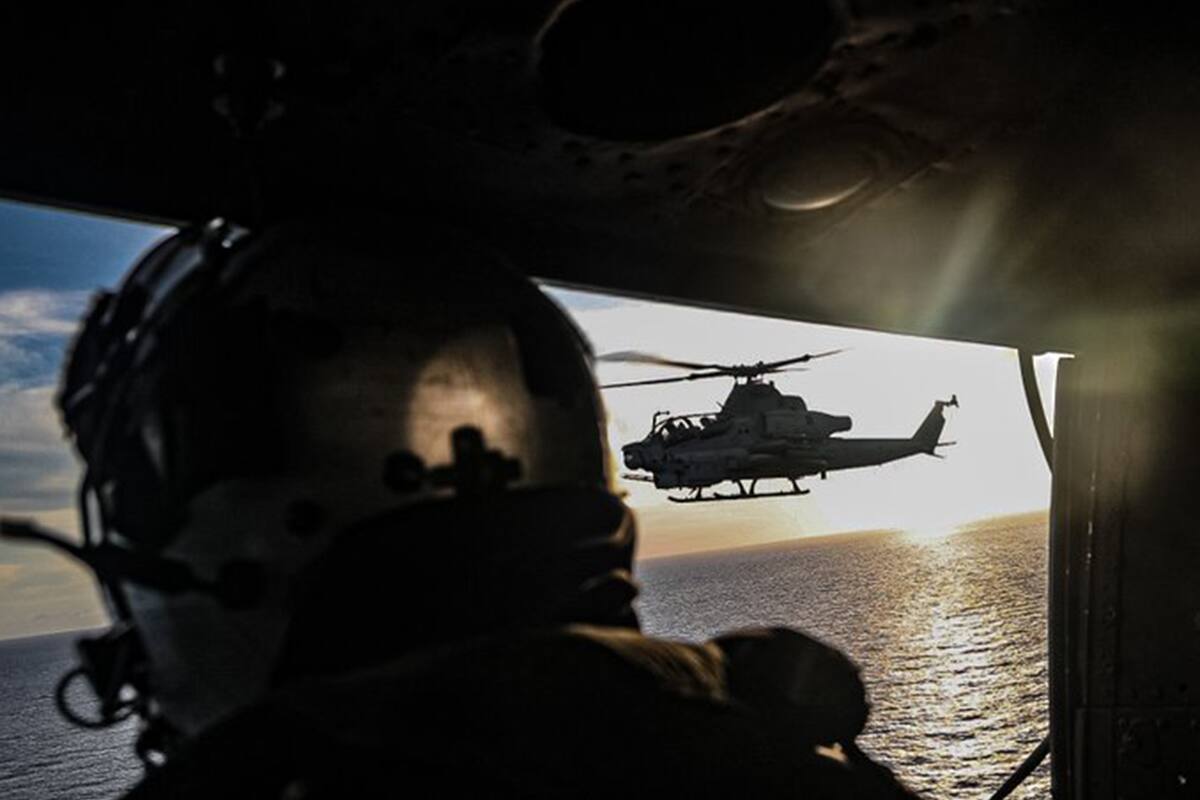 Un helicóptero AH-1Z Cobra en los operativos en el Caribe