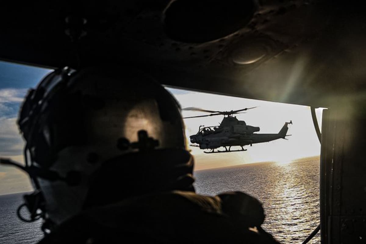 Un helicóptero AH-1Z Cobra en los operativos en el Caribe