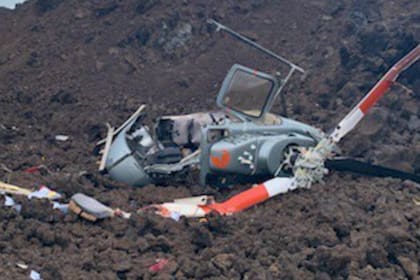 Un helicóptero cayó en un campo de lava en Hawaii
