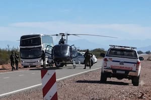 Un helicóptero con siete ocupantes cayó en San Juan: intenso operativo de rescate