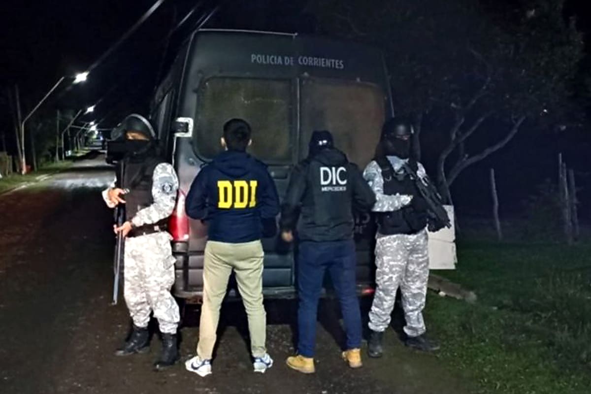 Un hombre acusado de homicidio fue apresado por anotarse a un torneo de fútbol, en Florencio Varela