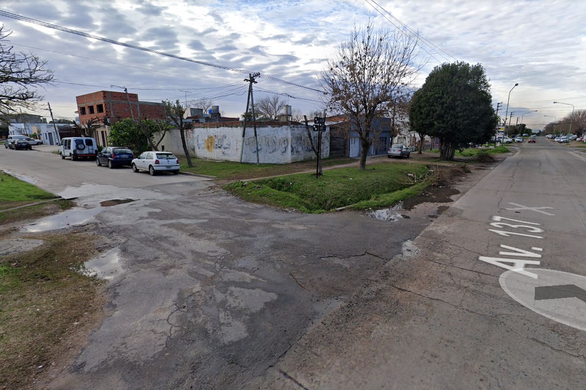 Un hombre baleó a su yerno en las inmediaciones de 32 y 137, en el barrio San Carlos de La Plata