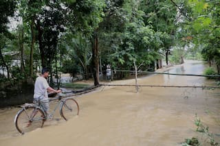 Inundaciones por monzón causan al menos 50 muertos y 700.000 desplazados en India