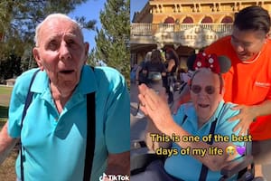 Un hombre de 100 años visitó por primera vez Disneyland y se emocionó