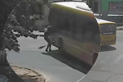 Un hombre de 73 años fue atropellado por un colectivo en barrio Santa Clara de Asís, Córdoba