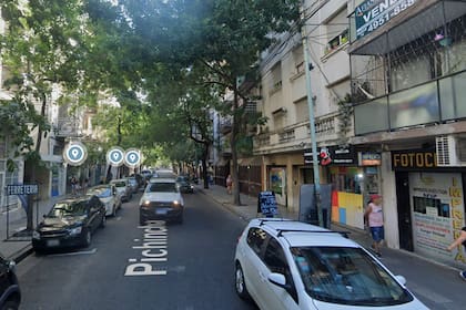 Un hombre de nacionalidad china fue baleado en la cabeza ayer por la noche en Pichincha al 100, en el barrio porteño de Balvanera