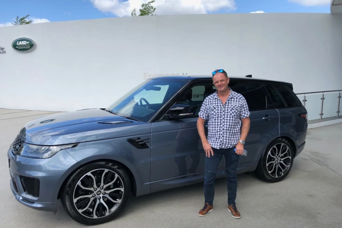 Un hombre dijo que tras dejar su auto en el aeropuerto se encontró con algo impensado