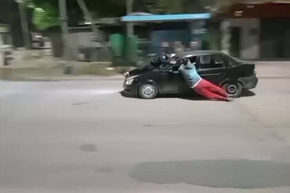 Un hombre embistió a manifestantes en Florencio Varela