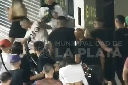 Un hombre fue detenido por agredir verbalmente a una mujer