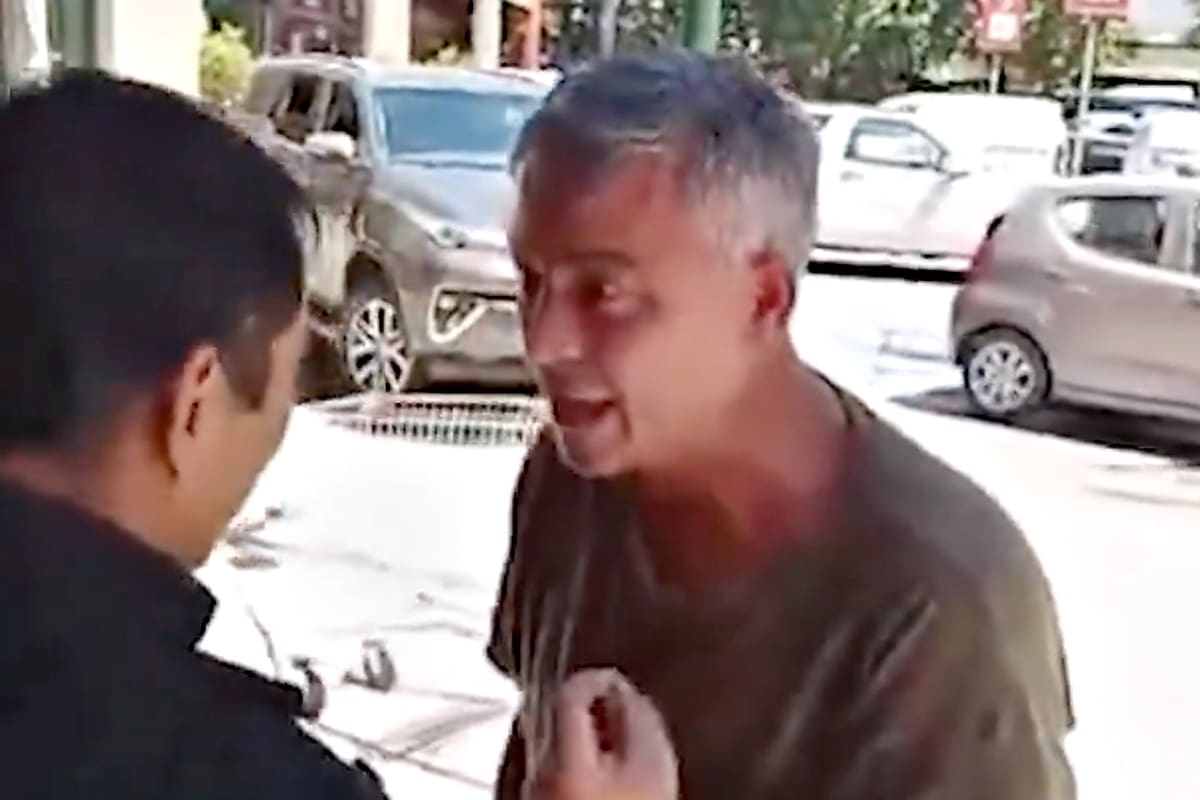 Un hombre insultó a empleados de un supermercado, en Chile