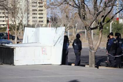 Un hombre murió aplastado por un puesto de revista en Las Heras