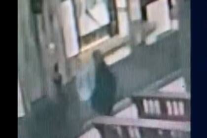 Un hombre se robó una imagen de la Virgen