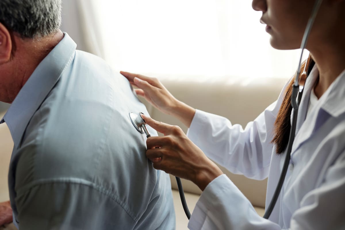 Un hospital de Los Ángeles patrocina Green Card para enfermeros con o sin experiencia