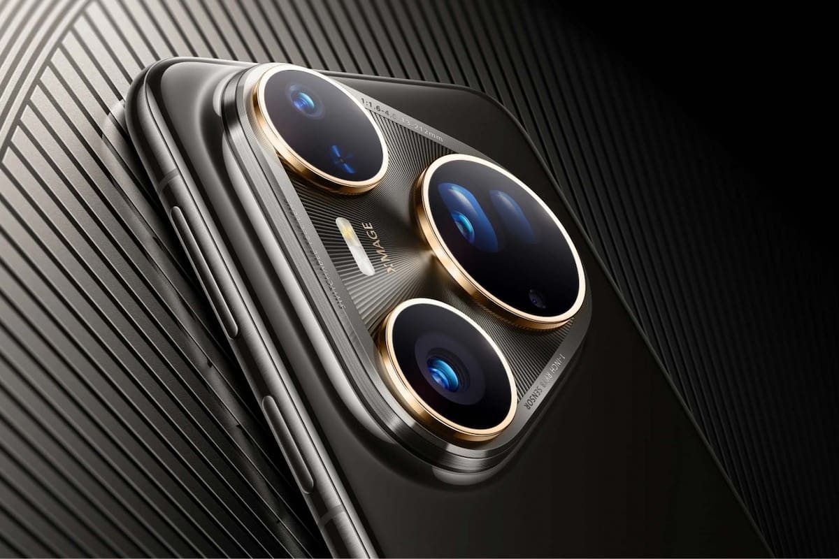 Un Huawei Pura 80 Ultra con doble teleobjetivo