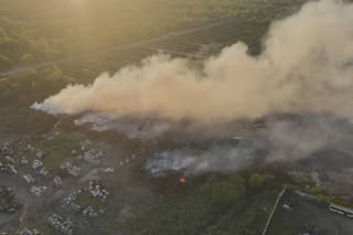Se incendió una planta recicladora de residuos en Sarandí, cerca del Mercado Frutihortícola